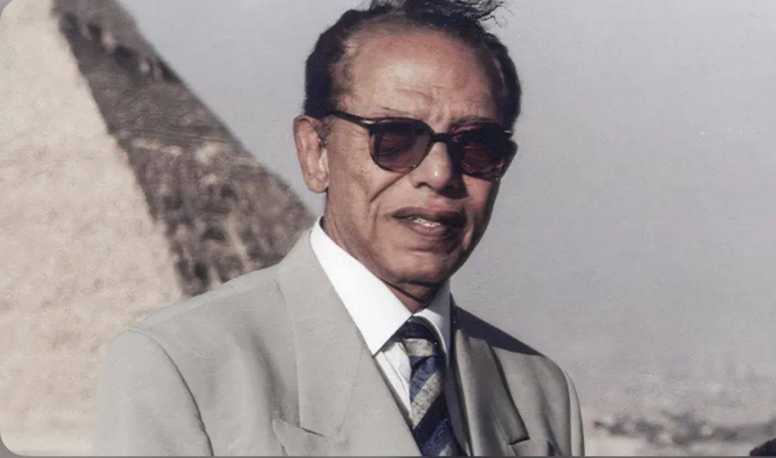 مصطفى محمود